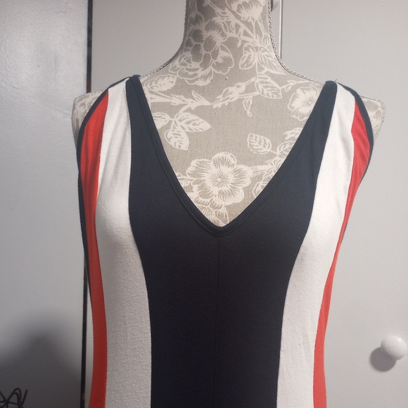 Venus Long Maxi With Rope Criss Cross Back - Picture 2 of 10